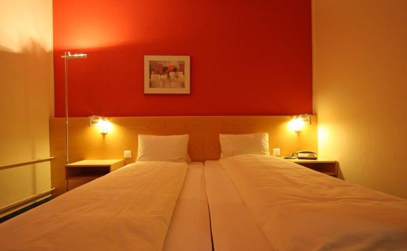 Esplanade Swiss Quality Hotel Davos Camera foto